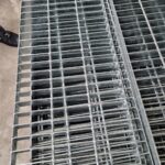 Tấm đan thoát nước bằng thép mạ kẽm nhúng nóng